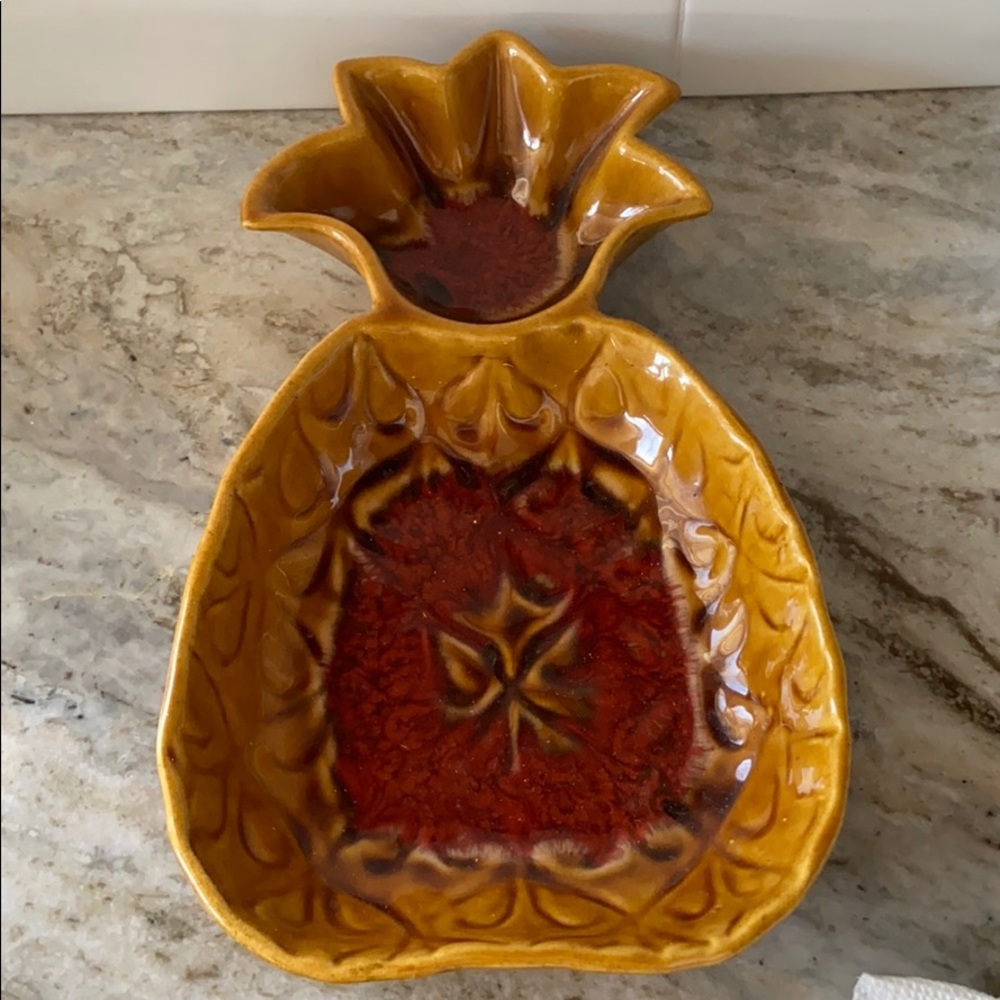 Vintage Wade of California Pineapple Pottery dish